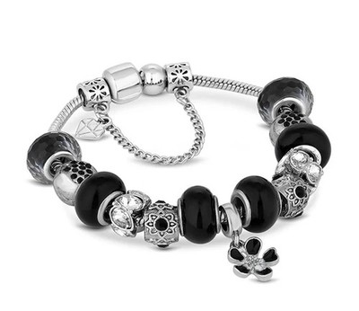 Diamond Style Charm Bracelet Silver Black 13 Charms 46 Crystal Girls Gift 19.5cm