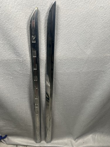 2011-2018 CHRYSLER TOWN AND COUNTRY SIDE DOOR TRIM MOLDING CHROME OEM Pass RH