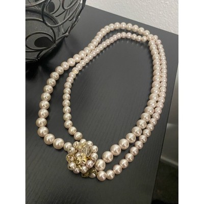 Vintage (Miriam Haskell??? Piece) double-strand faux pearl Necklace!