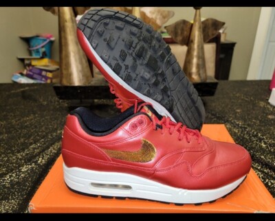 air max 1 gold sequin