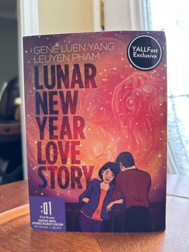 Capodanno lunare storia d'amore ARC graphic novel di Gene Luen Yang - Foto 1 di 3