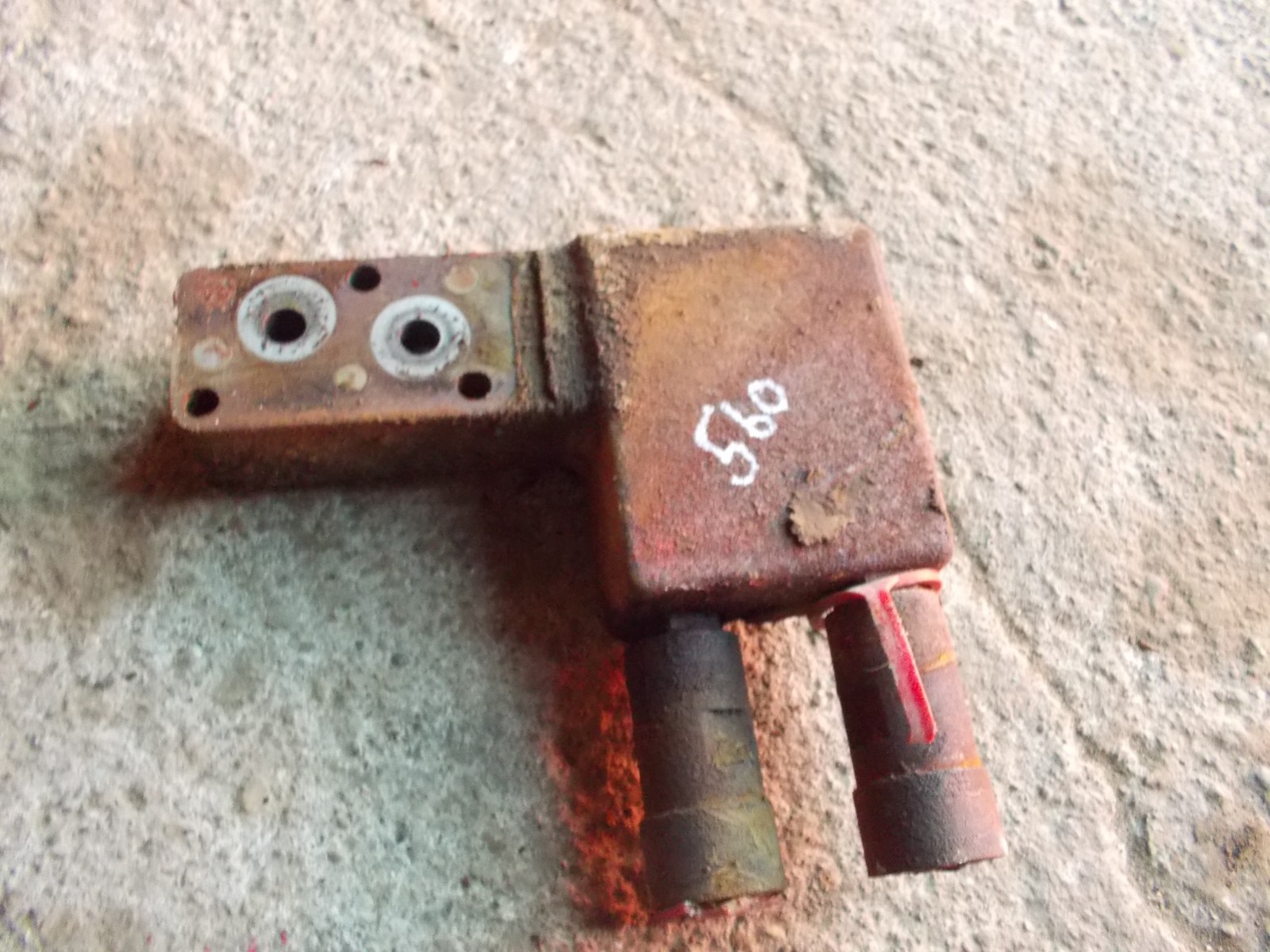 Farmall 460 560 tractor IH hydraulic control valve port & connects eBay