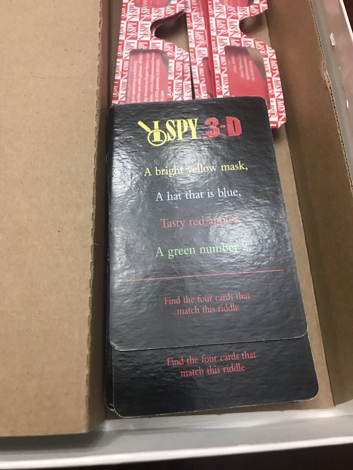 Scholastic I Spy 3-D Game EUC 2009 USA 1-4 Players Four 3-D Glasses - Image 3 of 4