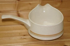 Lenox Brushwork Beige Gravy Boat or Sauce Bowl, 8 1/4"
