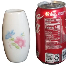 Vintage Retro Oval Small Porcelain Bud Vase with Flowers 4.5 inch EUC