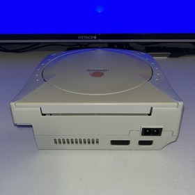Sega Dreamcast HKT-3020 White NTSC Console for Parts. Powers On Not Working