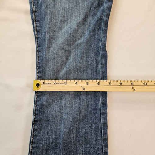 Old Navy Flirt Bootcut Jeans Women’s Size 2 Short Blue Mid-Rise Denim - Picture 14 of 15