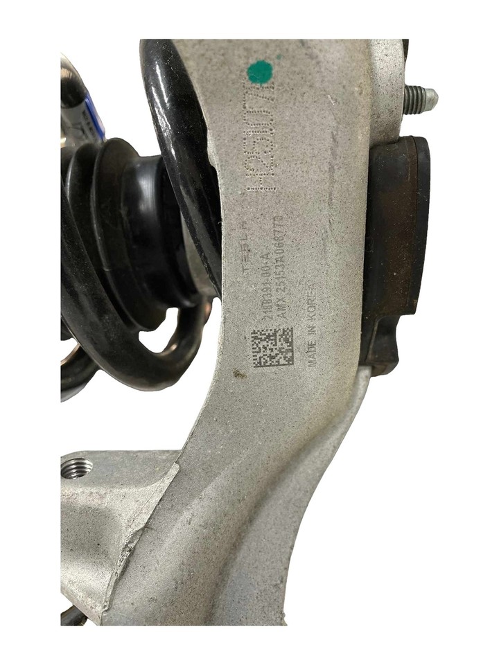 2026 TESLA MODEL Y OEM FRONT LEFT SIDE SUSPENSION SHOCK ABSORBER STRUT ...