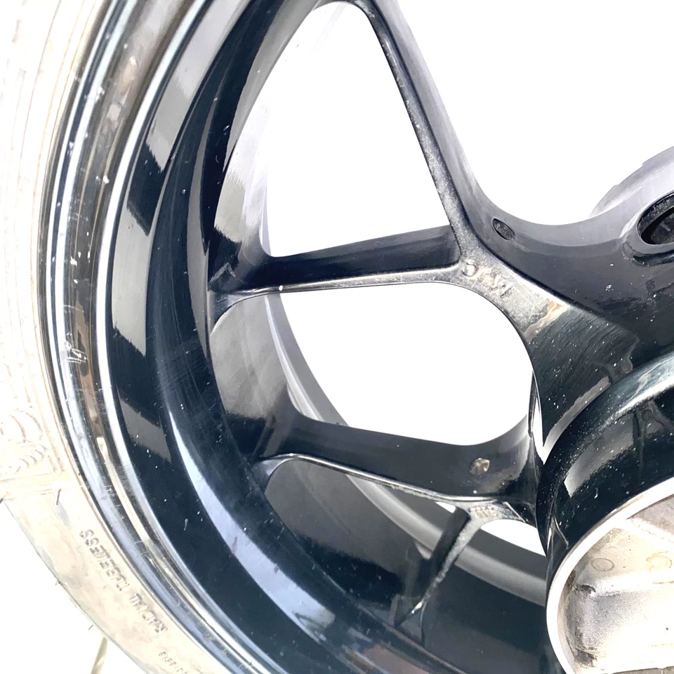 13-25 HONDA CBR600RR CBR 600 LLANTA TRASERA RECTA con Michelin OEM Foto 4 de 4