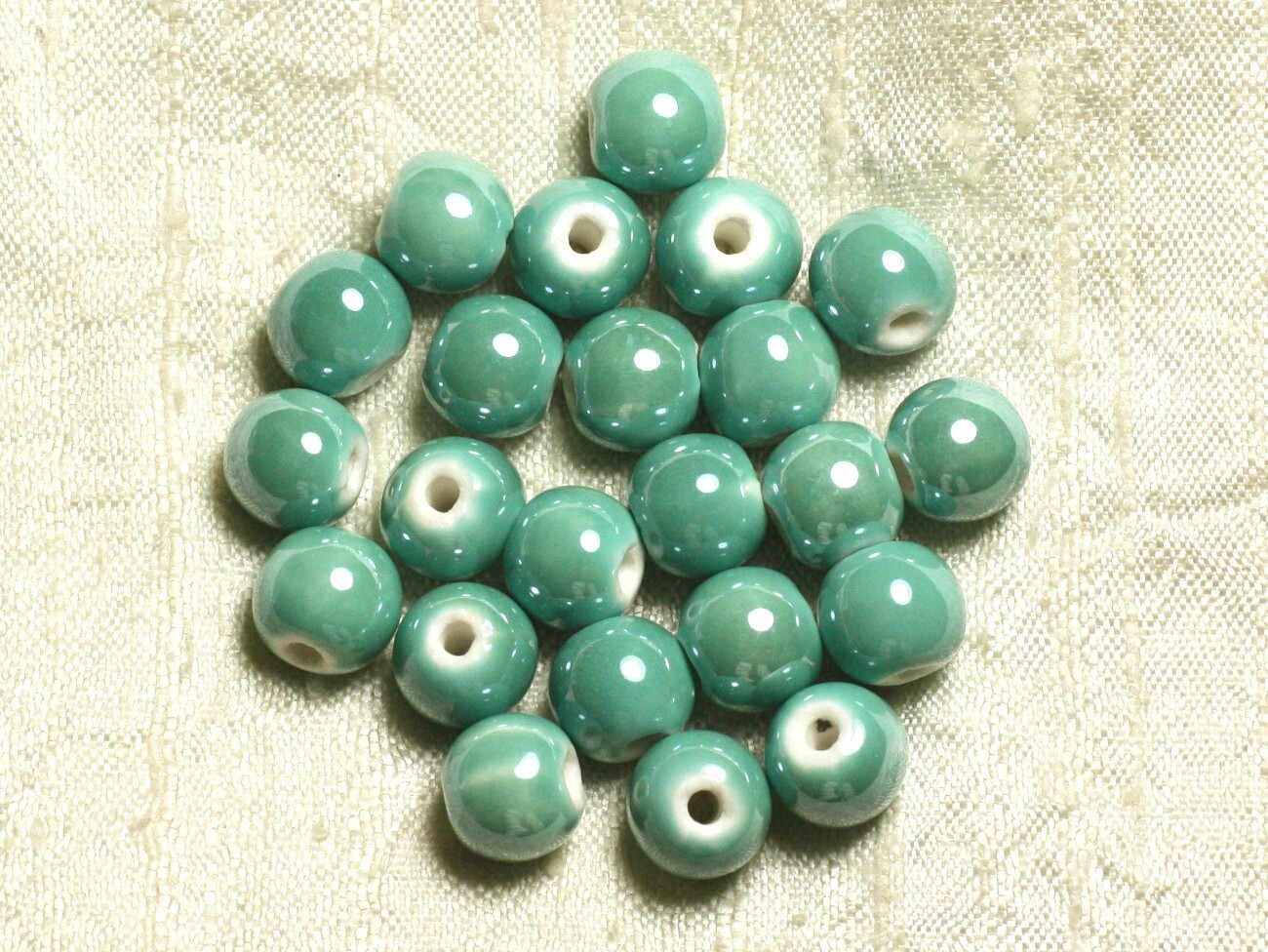 Perles en porcelaine 10mm vert menthe pour fabriquer 10 bracelets