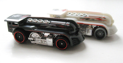 2024 Hot Wheels 2 x Netflix Let's Race West Coast Flyer HW Fast Transit 4/5