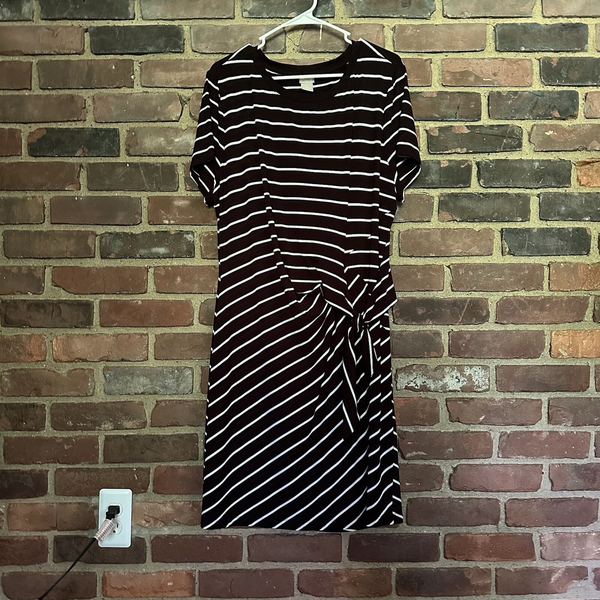 Chicos Black White Striped Knit Twist Sleeve Shift Tee Dress Sz 3  -CheapChicPlus