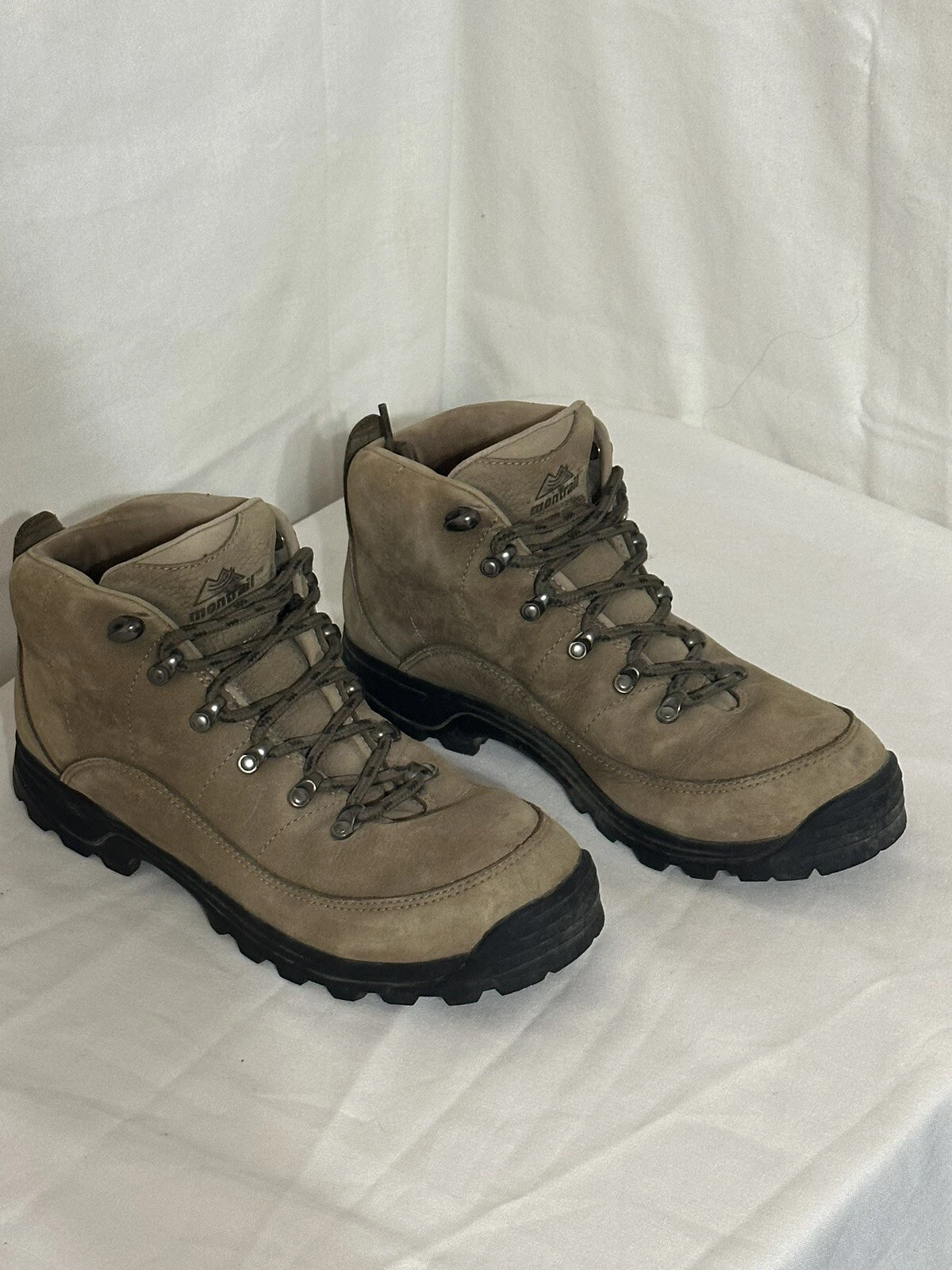 Montrail Hiking Trail Camp Outdoor Boots Tan Suede Leather Women's Size 10 GUC