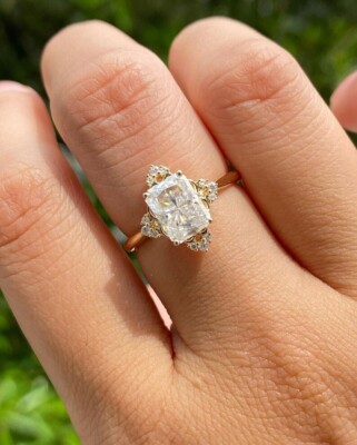 Delicate White Radiant Cut Moissanite Classic Engagement Ring Women's Jewelry