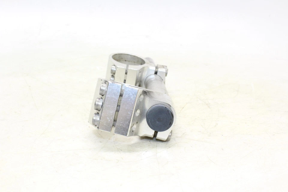 Комплект из пары зажимов для левого и правого руля 1995 Honda Cbr600f3 - Изображение 4 из 4