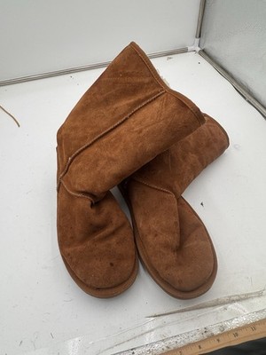 Ausland Women s Brown Boots Size 8.5 Faux Fur Y2K Style Above Ankle Preppy