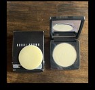 NEW in Box Bobbi Brown Sheer Finish Pressed Powder Pale Yellow NWT — photo 2