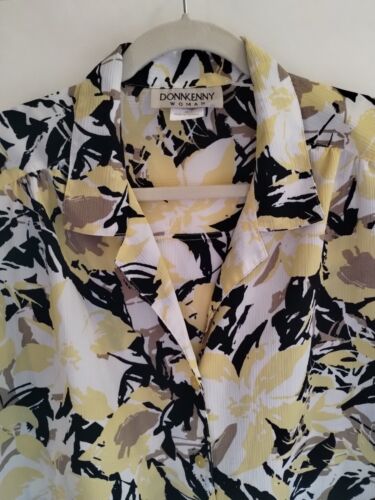 DonnKenny Woman Short Sleeve Shirt Size 2x Yellow And Black