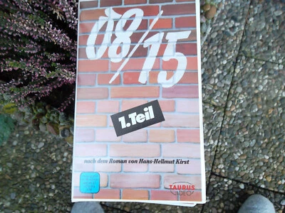 Null acht fünfzehn, Drama, komplett,  3 sehr  gut erhaltene VHS-Kassetten,  s/w - Bild 1 von 4