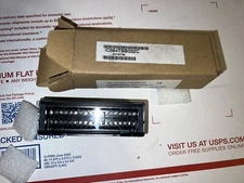 GE FANUC High Density Terminal Block Box Style IC694TBB032C nos 