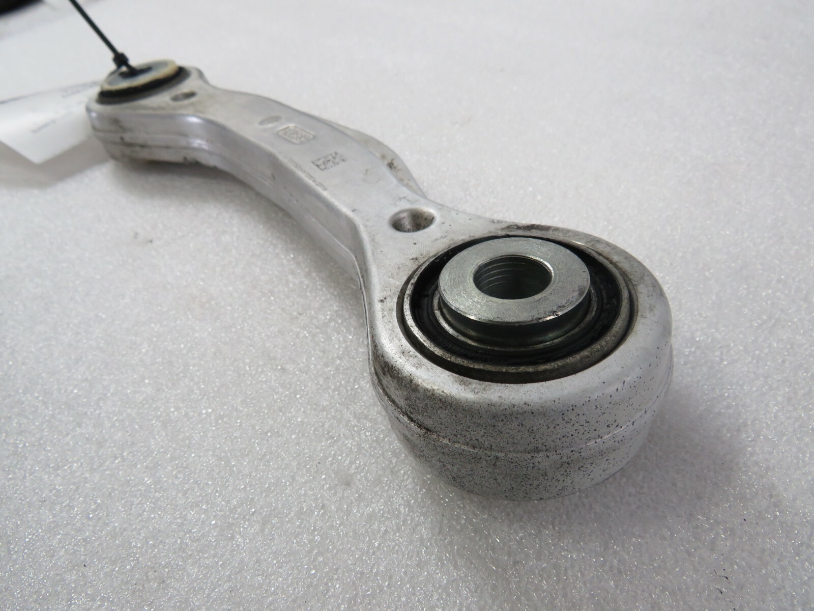 Maserati Levante, Rear Upper Control Arm, Used, P/N 670037243