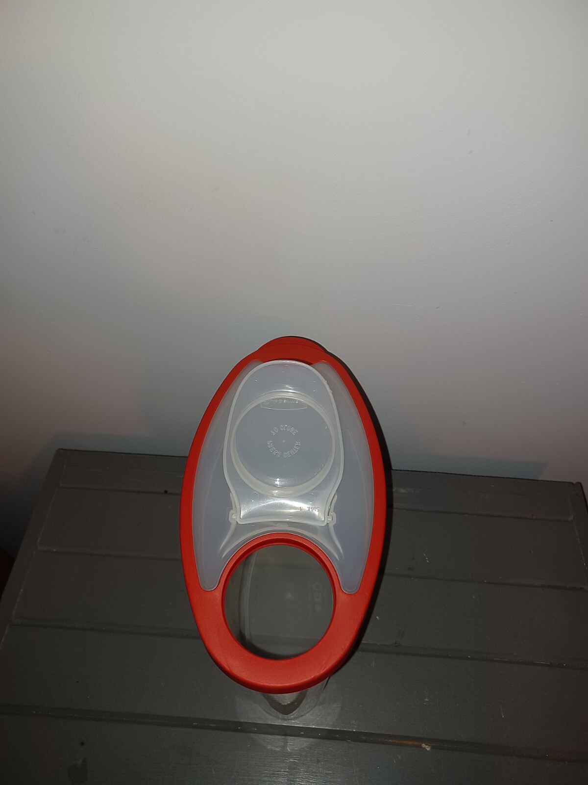 Rubbermaid Servin' Saver Dry Goods Cereal Keeper Clear Red Trim 1.5 Gal #556-P2