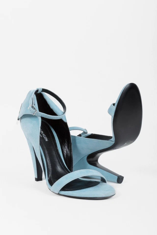 Calvin Klein 205W39NYC Blue Suede Letitia Sandals, Size 36 Foto 4 de 4