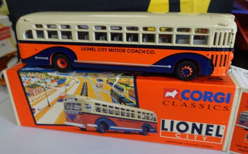 Corgi Classics Lionel City Motor Coach Co. GM 4507 1/43