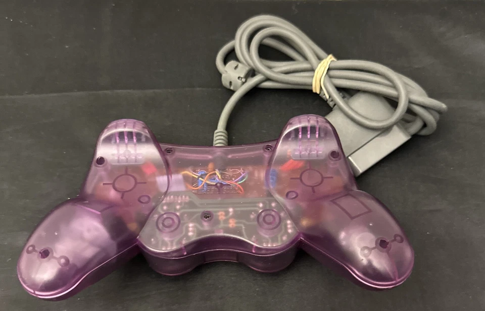 Nyko Viper 2 Coear Purple Controller for Sony Playstation 2 PS2 - Image 2 of 4