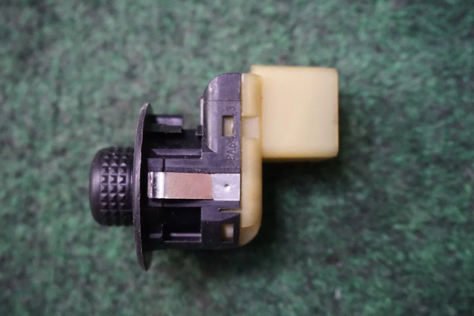 Interruptor de espejo retrovisor delantero izquierdo Dodge Dakota 2008 2009 2010 2011 OEM 56040694AD Foto 2 de 4