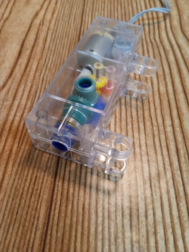 K'NEX Motor Power Pack Tethered Short Cable Red Clear Colored Gears Fwd Rev KNEX - Image 3 of 4