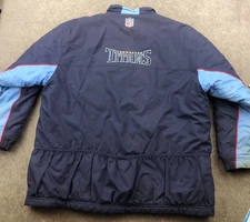VTG Tennessee Titans Jacket Men XL Blue Embroidered Logo Windbreaker Insulated *