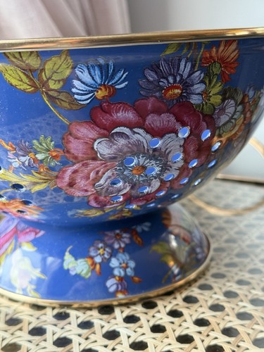 Mackenzie-Childs Flower Market Blue Lapis Large Enamel Colander W/Handles 9 1/2” - Picture 2 of 5