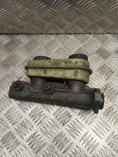 Maître-cylindre de frein Chrysler ES