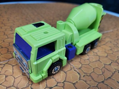 Vintage 1985 G1 Transformers Constructicon Devastator - MIXMASTER