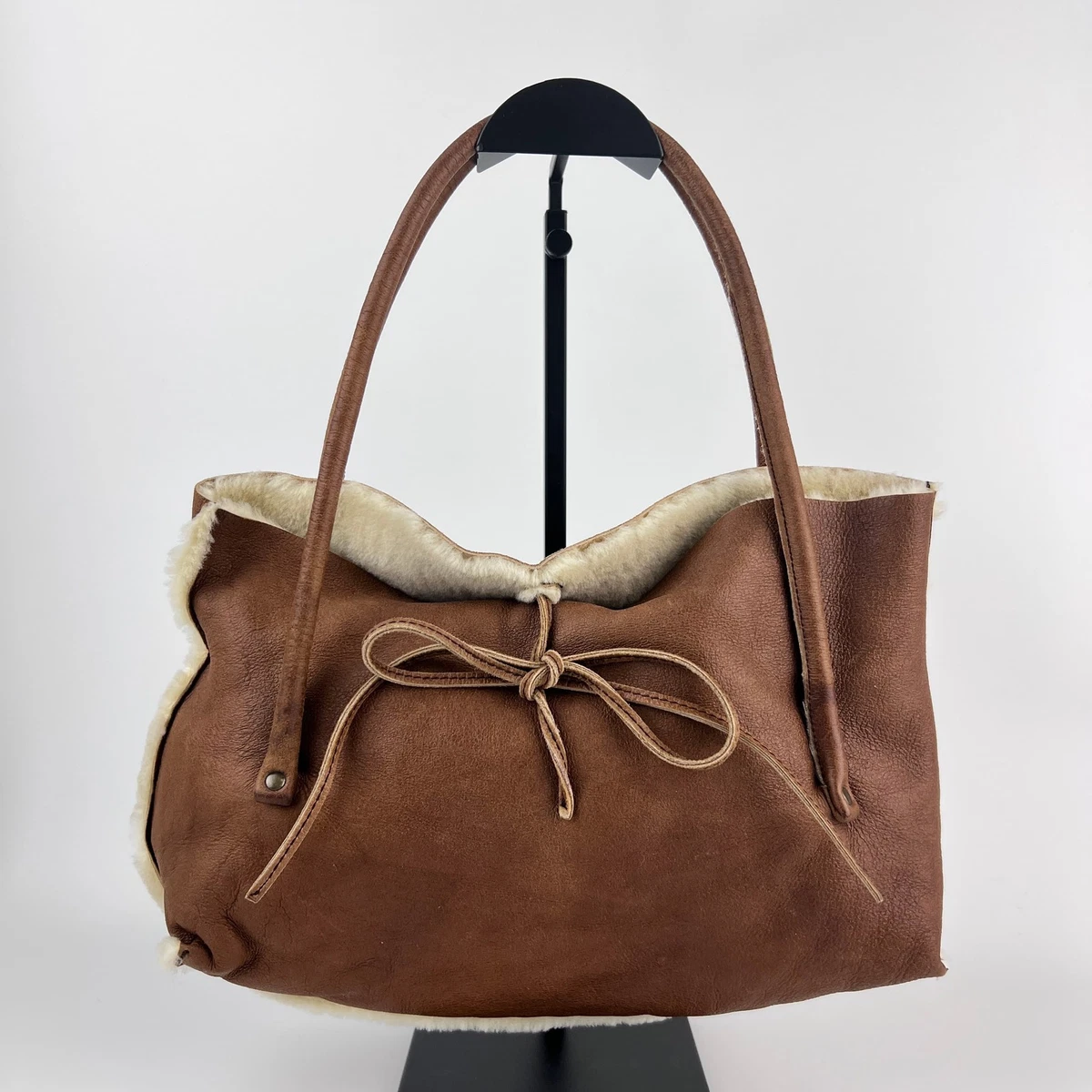 バッグ MII MIU SUEDE LEATHER BOA TOTE HAND BAG Totes For Women | Miu Miu MII MIU SUEDE LEATHER BOA TOTE HAND BAG