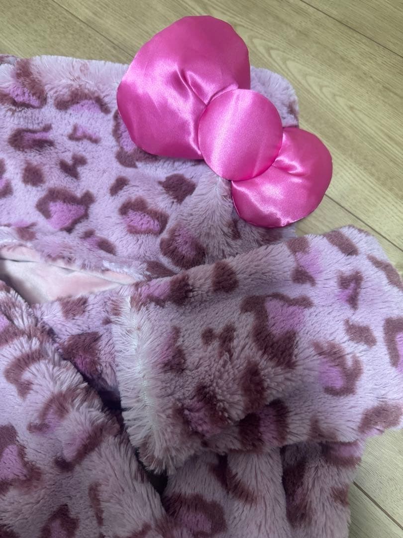 Hello Kitty Muffler Hat - Universal Studios Japan… - image 2