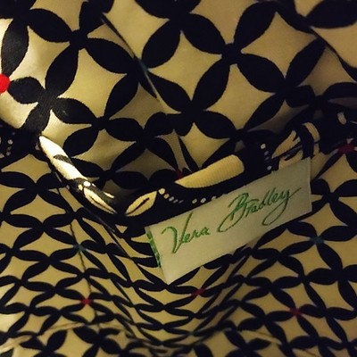 Vera Bradley Black/White Floral Crossbody Zip Bag Detachable Adjustable Strap