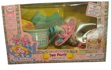 10803 NRFB Vintage Kidsview Tea Bunnies Tea Bunny  Me Tea Party Iris Bouquet