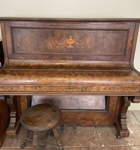 ANTIQUE ENGLISH UPRIGHT PIANO