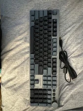 Taiahiro mechanical gaming 104 keys keyboard (wired)