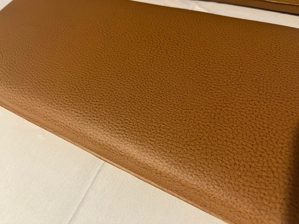 Parasol de guijarros de bambú para Mercedes R107 / W107 (350SL, 380SL, 450SL, 560SL) Foto 2 de 3