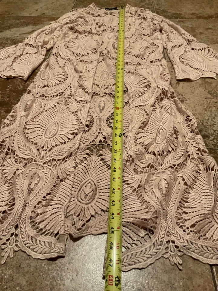 VESTIDO DE PLAYA ACAMPANADO ENCAJE CROCHET BOHO MARCA SKY (MUJER XS) USADO Foto 2 de 4