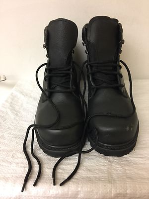 Wear guard Size 10.5 XW Men Black Leather Oil Resistant SteelToe Work Boot Wear guard Size 10.5 XW Men Black Leather Oil Resistant  main image 2