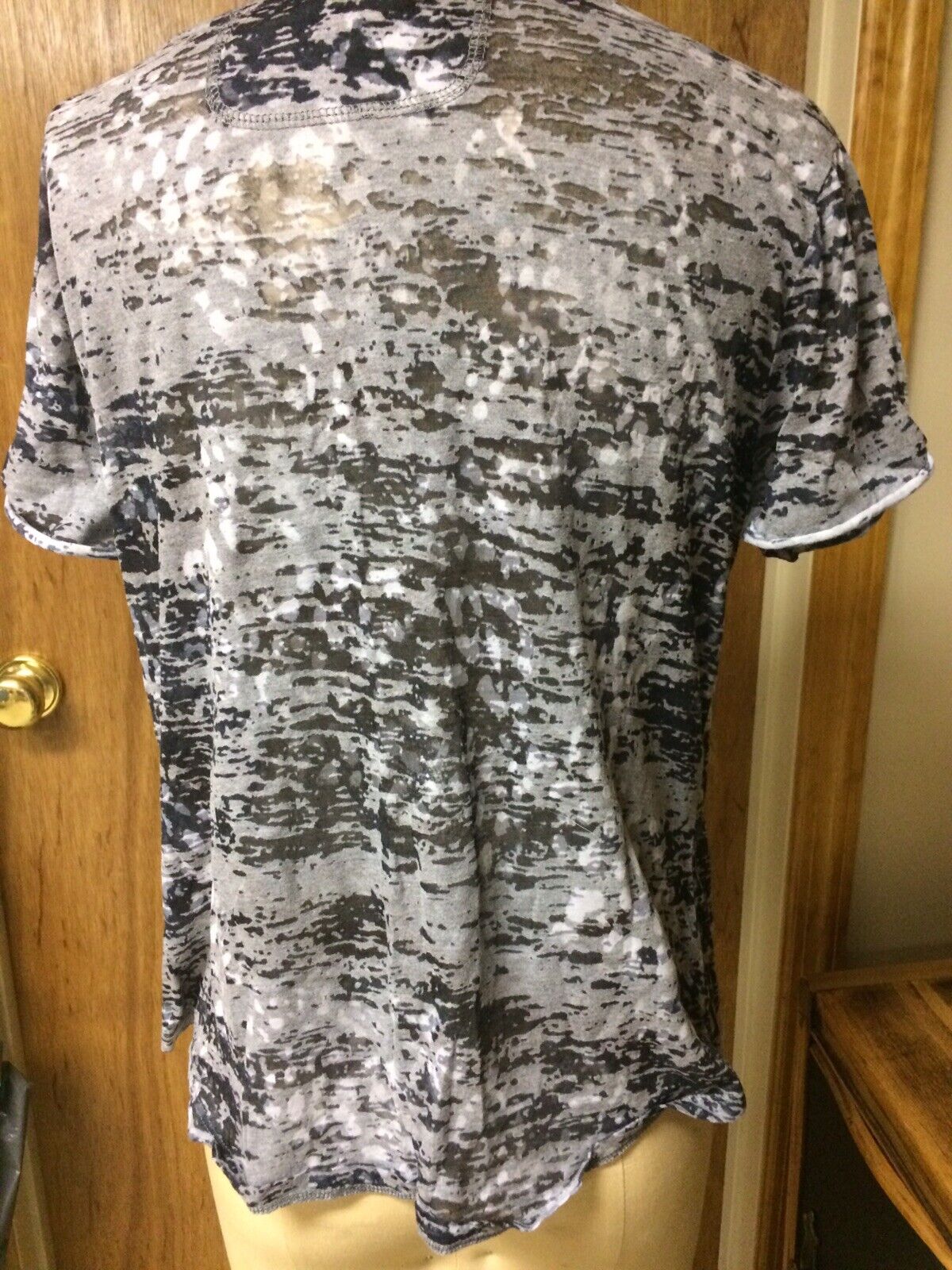 Picture 2 of 4
