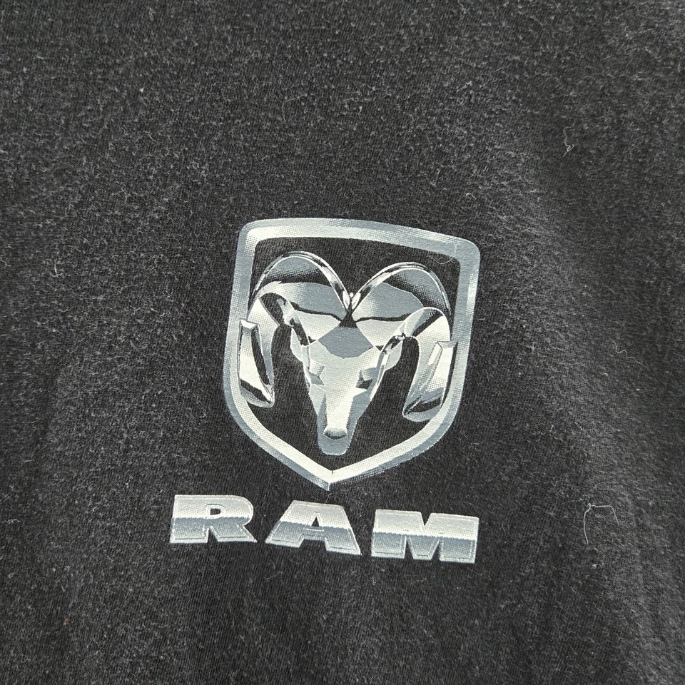 Camisa Dodge Ram Hombre 2XL Negra Gráfica Camiseta Logo Manga Corta Foto 3 de 4