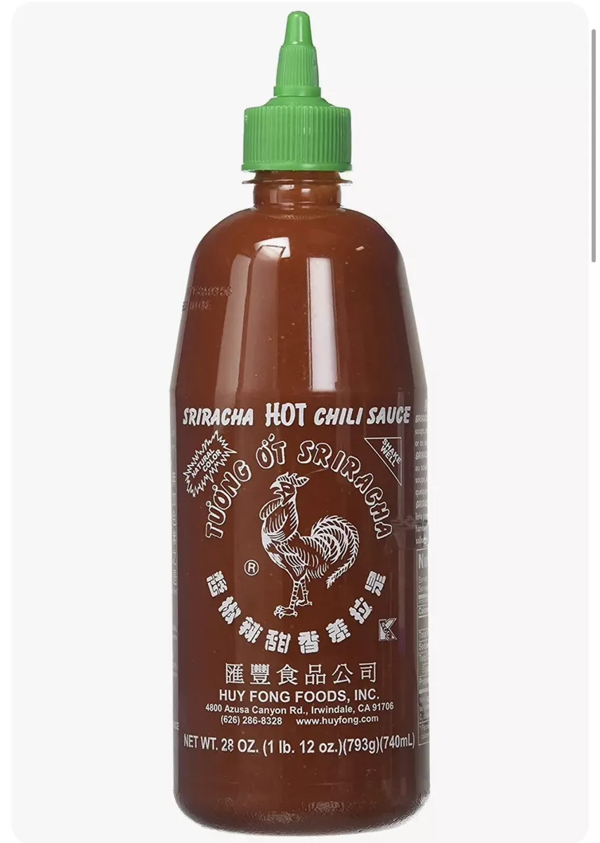 Huy Fong Sriracha 28 oz. Large Bottle Hot Chili Sriracha Sauce