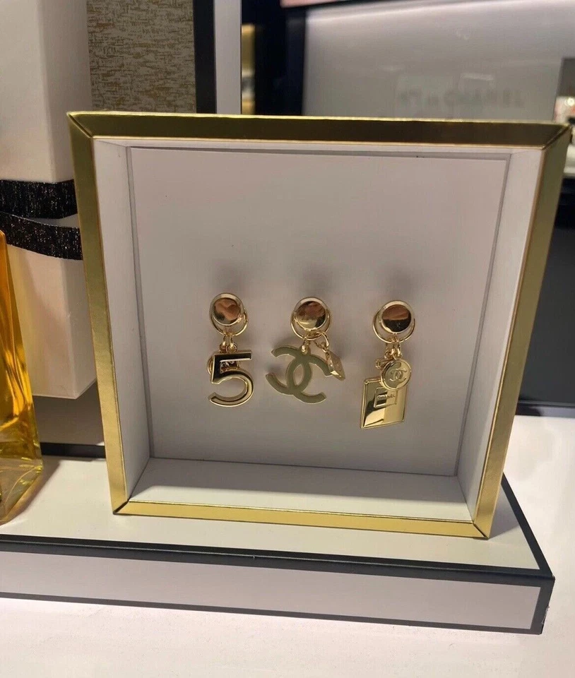 * Chanel Beauty cc Charm & Original Navy blue ribbon Rework DIY Keyring Keychain - image 4 of 4