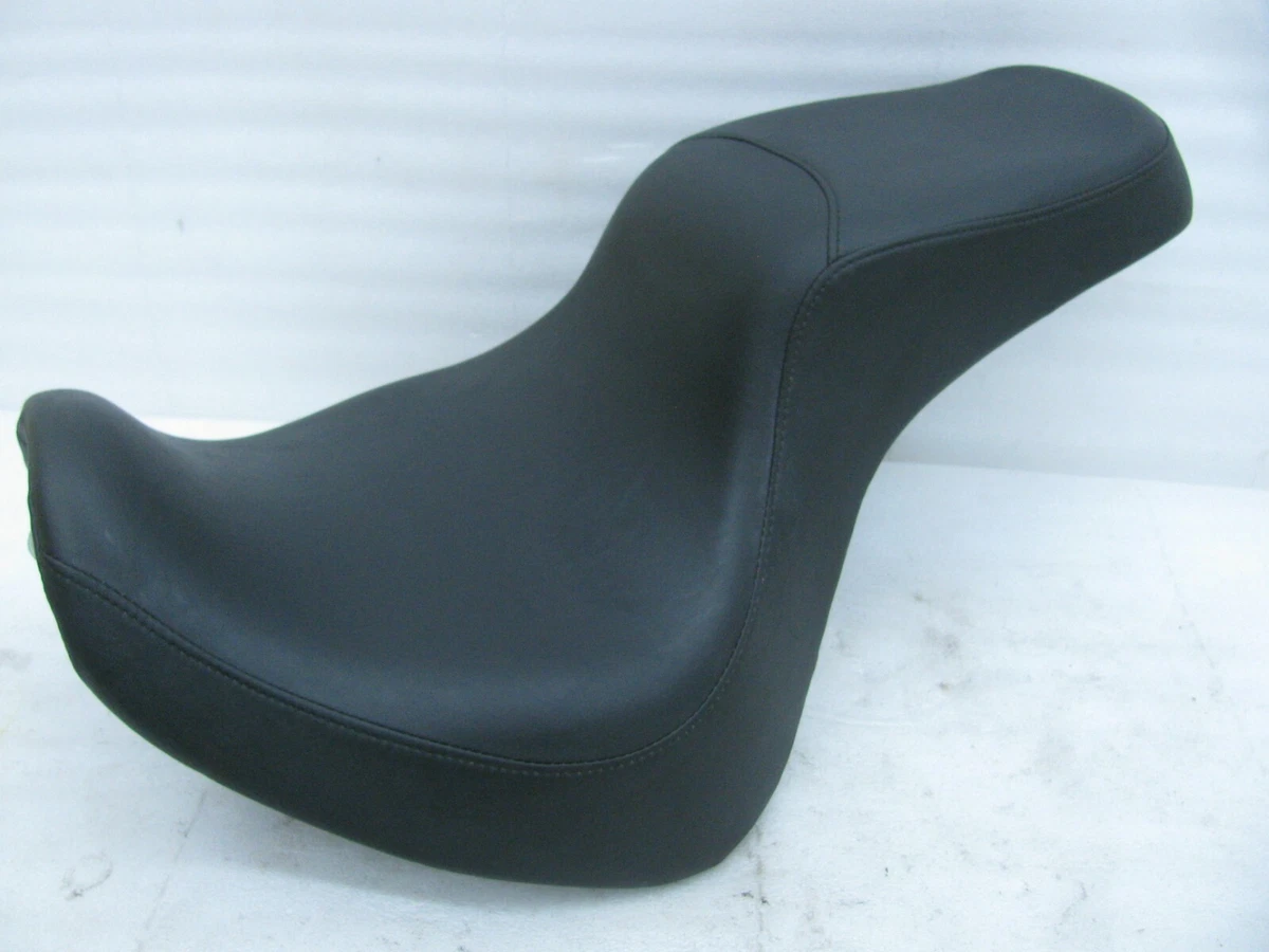 Softail 2024 deuce seat