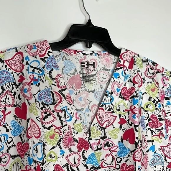 NWT Beverly Hills Uniforms Scrubs 4X PLUS SIZE - Full of Hearts - Image 2 of 4